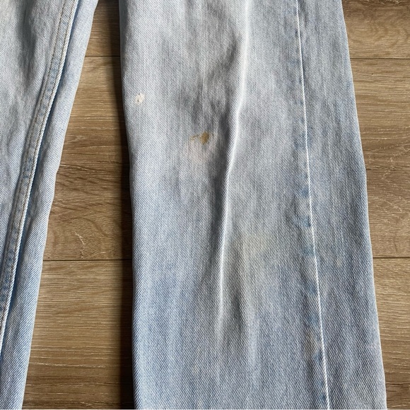 Vintage Levi’s 505 jeans light wash red tag mom jeans denim made in USA - Picture 2 of 13